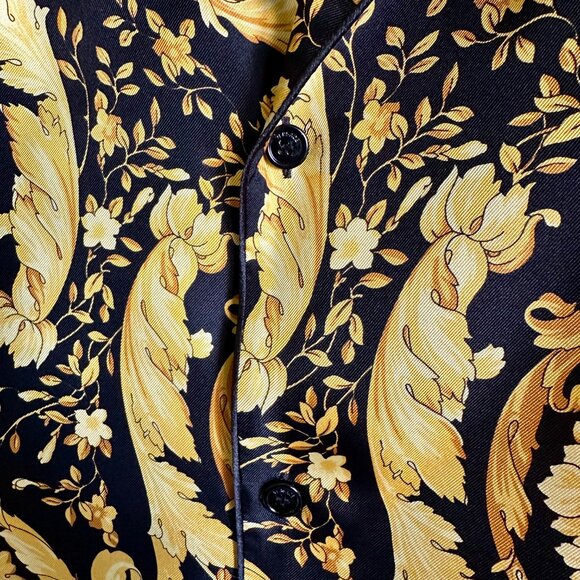 Brand New w/Tags $1,825 VERSACE Barocco-Print SILK PAJAMA TOP Size 4 IT / M - Picture 10 of 15